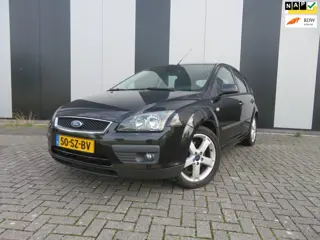 Foto 19 van Ford Focus 2.0-16V Rally Edition