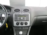 Foto 23 van Ford Focus 2.0-16V Rally Edition