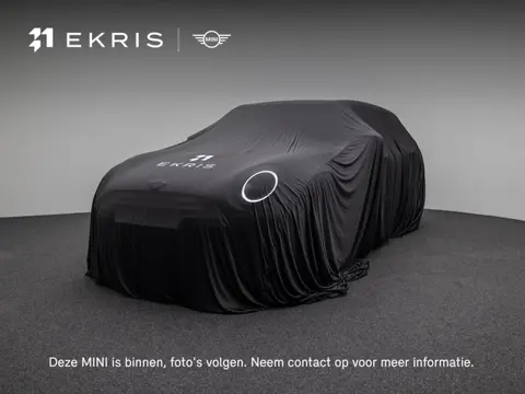 MINI 5-Deurs 1.5 Cooper C Classic S | Comfort Access | Head-Up | Stoelverwarming | Navigatie | 17" L