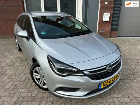 Opel Astra Sports Tourer 1.0 Business+ / Navi / PDC / Cruise / Clima