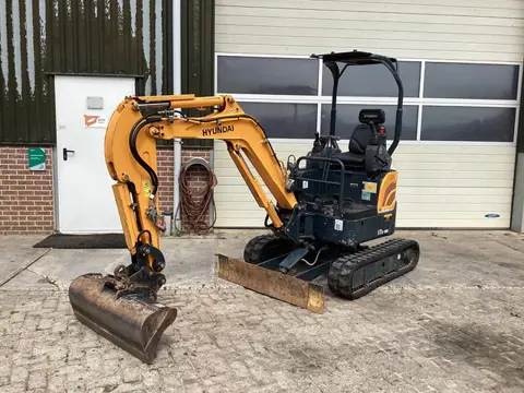 Hyundai R17Z-9AK Minigraver (bj 2016)