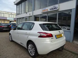 Foto 20 van Peugeot 308 1.6 BlueHDi Blue Lease