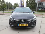 Foto 23 van Opel Astra Sports Tourer 1.4 Business Executive Stuur-Stoel verwarming, trekhaak, Carplay Aanbieding