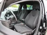Foto 30 van Opel Astra Sports Tourer 1.4 Business Executive Stuur-Stoel verwarming, trekhaak, Carplay Aanbieding