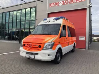 Mercedes-Benz Sprinter 416 CDI L2H2 Ambulance (bj 2018)
