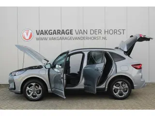 Foto 16 van Ford Kuga 2.5 243 pk PHEV ST-Line X Maart 2026, slechts 8.700km ! Autm. airco dual,  LED verl., navi