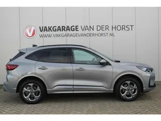 Foto 19 van Ford Kuga 2.5 243 pk PHEV ST-Line X Maart 2026, slechts 8.700km ! Autm. airco dual,  LED verl., navi