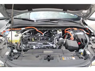 Foto 20 van Ford Kuga 2.5 243 pk PHEV ST-Line X Maart 2026, slechts 8.700km ! Autm. airco dual,  LED verl., navi