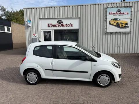 Renault Twingo 1.2-16V Authentique NL AUTO KM 126069---2250E