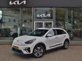 Foto 21 van Kia e-Niro DynamicPlusLine 64 kWh | Stoel-/ Stuurverwarming | Schuif-/ Kanteldak | Adaptieve Cruise