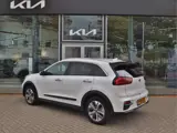 Foto 29 van Kia e-Niro DynamicPlusLine 64 kWh | Stoel-/ Stuurverwarming | Schuif-/ Kanteldak | Adaptieve Cruise