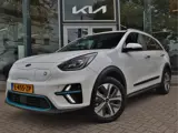 Foto 25 van Kia e-Niro DynamicPlusLine 64 kWh | Stoel-/ Stuurverwarming | Schuif-/ Kanteldak | Adaptieve Cruise