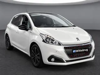 Foto 15 van Peugeot 208 1.2 PureTech GT-line AUTOMAAT | PANORAMADAK | NAVI | CLIMATE | CRUISE | PDC YP