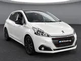 Foto 25 van Peugeot 208 1.2 PureTech GT-line AUTOMAAT | PANORAMADAK | NAVI | CLIMATE | CRUISE | PDC YP