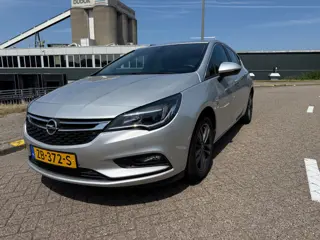 Foto 19 van Opel Astra 1.4 Turbo 120 Jaar Edition_AUTOMAAT_AIRCO_NETTE AUTO