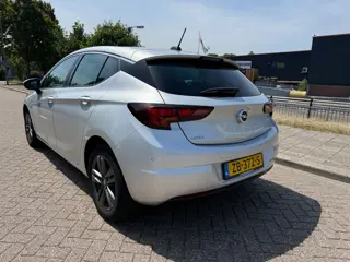 Foto 14 van Opel Astra 1.4 Turbo 120 Jaar Edition_AUTOMAAT_AIRCO_NETTE AUTO