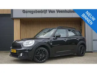 MINI Countryman 1.5 136pk Cooper *Black Optik* Pano.Dak Leder H&K 17inch LM LED Navi *NL auto*
