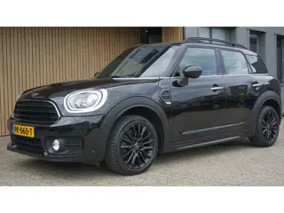 Foto 18 van MINI Countryman 1.5 136pk Cooper *Black Optik* Pano.Dak Leder H&K 17inch LM LED Navi *NL auto*