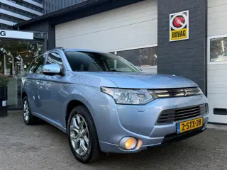 Mitsubishi Outlander 2.0 PHEV Instyle+ (bj 2013, automaat)