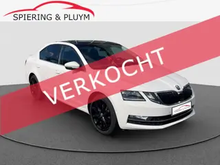 Škoda Octavia 1.0 TSI Greentech Style Bns | Nwe koppeling | Pano | Clima | PDC