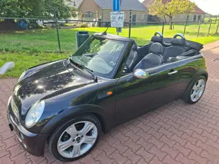 Foto 18 van Mini Cabrio 1.6 Cooper Cabrio lage KM AIRCO NWE APK!