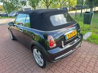 Foto 12 van Mini Cabrio 1.6 Cooper Cabrio lage KM AIRCO NWE APK!