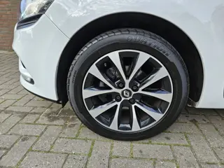 Foto 15 van Renault Clio 0.9 TCe Intens (bj 2018)