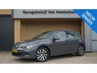 Volkswagen Golf 1.4 204pk eHybrid Style Executive HUD Standkachel IQ Light Trekhaak Keyless 16inch L