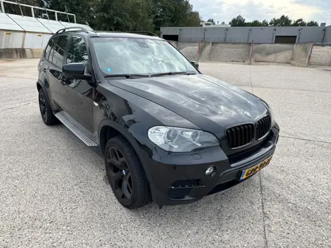 BMW X5 xDrive30d High Executive (bj 2010, automaat)