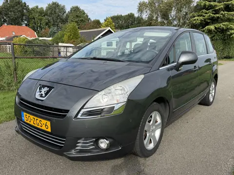 Peugeot 5008 1.6 VTi Active 7pers! NAVI/PDC/CRUISE/ 121.000km!