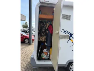 Foto 17 van Fiat 230 1.9 TD Luifel, kookstel 2 pits, koelkast met vriesvak, gasfles, tv+schotel, boiler, douche,