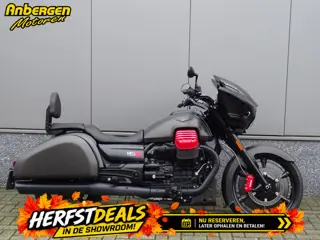 Moto Guzzi MGX 21 FLYING FORTRESS (bj 2017)