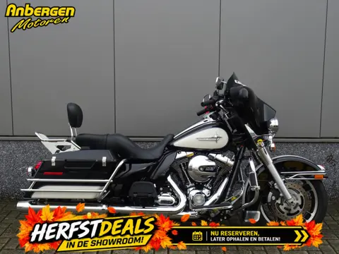 Harley-Davidson FLHF ELECTRA GLIDE POLICE (bj 2013)