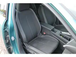Foto 20 van Peugeot 308 SW 1.2 PureTech 130pk Active Pack Automaat Airco Navi Carplay Zeer mooi