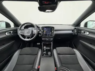 Foto 17 van Volvo XC40 T5 AWD | R-Design | Panoramadak | Trekhaak | Nieuwstaat! DK1309