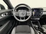 Foto 21 van Volvo XC40 T5 AWD | R-Design | Panoramadak | Trekhaak | Nieuwstaat! DK1309