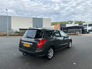 Foto 16 van Peugeot 308 SW 1.6 VTi XT LEUKE AUTO RIJDT EN SCHAKELT GOED