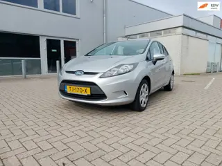 Foto 20 van Ford Fiesta 1.25 Ghia