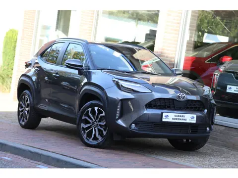 Toyota Yaris Cross 1.5 Hybrid 130 Dynamic Navi Camera LED ACC