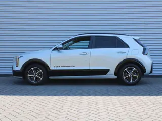Foto 13 van Kia Niro 1.6 GDi Hybrid DynamicPlusLine | Stuur-/stoelverwarming | Schuifdak | Elek. stoelverstellin
