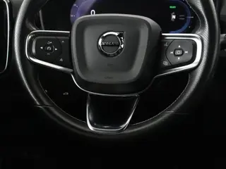 Foto 13 van Volvo XC40 Recharge P8 AWD R-Design | SOH 92.0% | Leder | Panoramadak | 360 camera | Harman/Kardon |