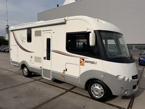 RAPIDO Rapido 9083 DF Le Randonneur 4 Pers Integraal