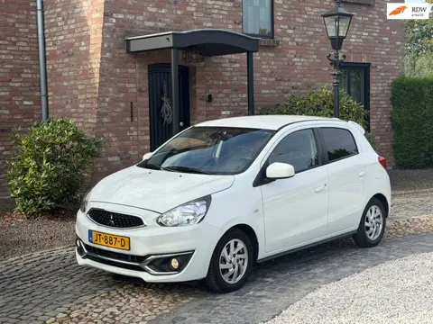 Mitsubishi Space Star 1.0 Intense Automaat Airco