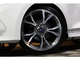 Foto 19 van Ford Fiesta 1.0 EcoBoost Titanium ST LINE SUPERSTAAT !