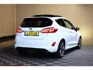 Foto 17 van Ford Fiesta 1.0 EcoBoost Titanium ST LINE SUPERSTAAT !