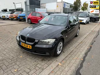 BMW 3-serie Touring 316i Business Line, Navigatie, NAP, Airco, Trekhaak, Dealer onderhouden