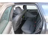 Foto 27 van Ford FOCUS Wagon 1.6 Titanium Clima Trekhaak PDC (bj 2008)