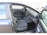 Foto 29 van Ford FOCUS Wagon 1.6 Titanium Clima Trekhaak PDC (bj 2008)