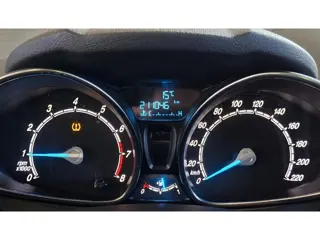 Foto 17 van Ford Fiesta 1.0 Titanium NAVI PSENSOR CRUISE 2 X SLEUTELS
