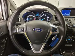 Foto 18 van Ford Fiesta 1.0 Titanium NAVI PSENSOR CRUISE 2 X SLEUTELS